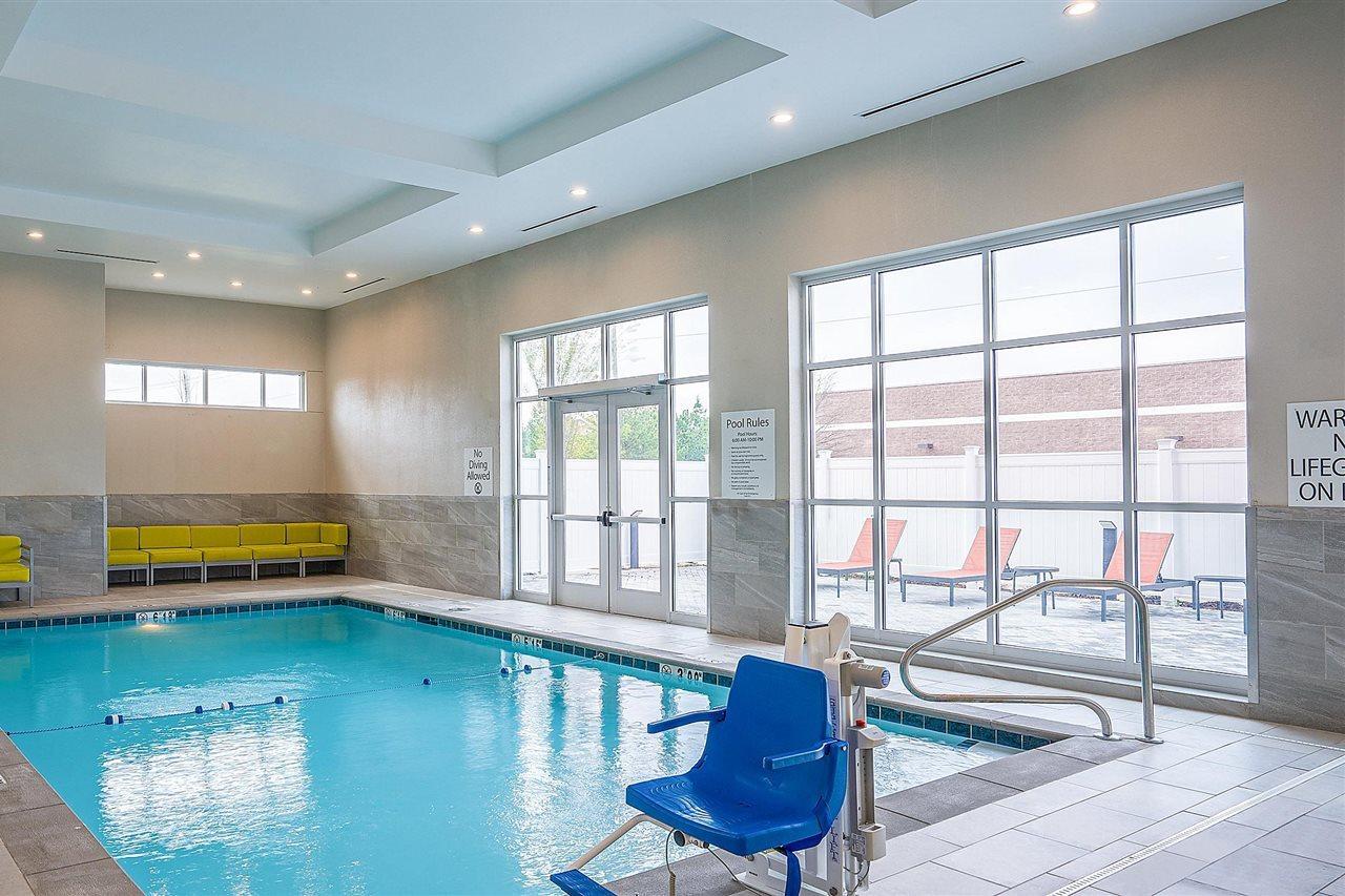 Holiday Inn & Suites Memphis Southeast-Germantown By Ihg Eksteriør bilde